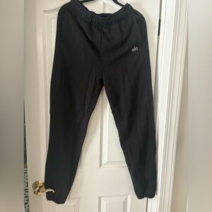 ALO Yoga Black Acolade Jogger Pants